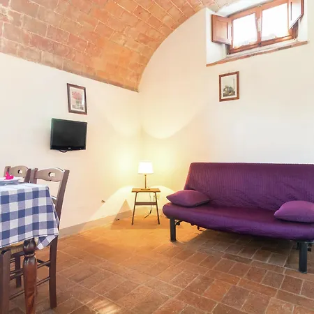 Tuscan With 2 Pools Holiday home